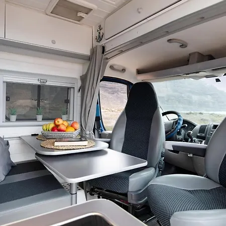 Adventure Campingvan Camping *