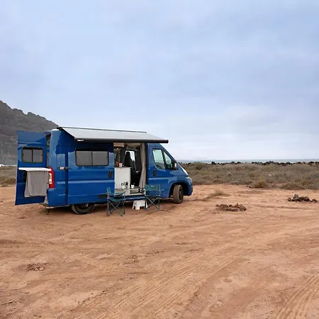 Adventure Campingvan Campingplads Famara